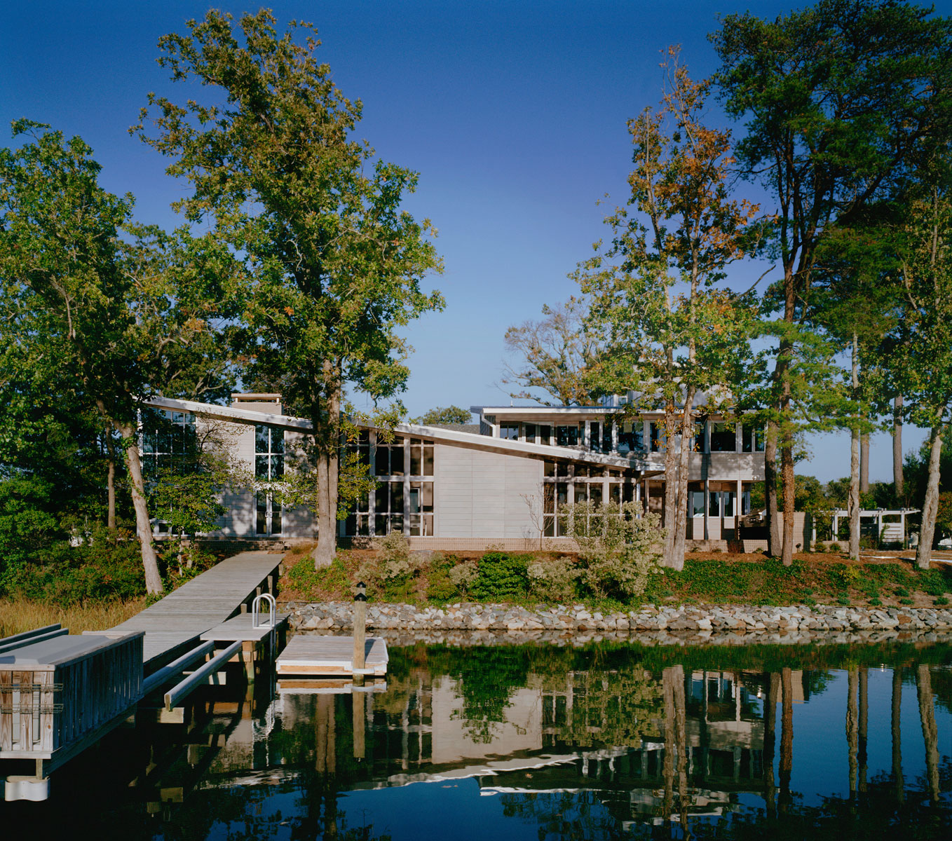 A House in Virginia © Catherine Tighe