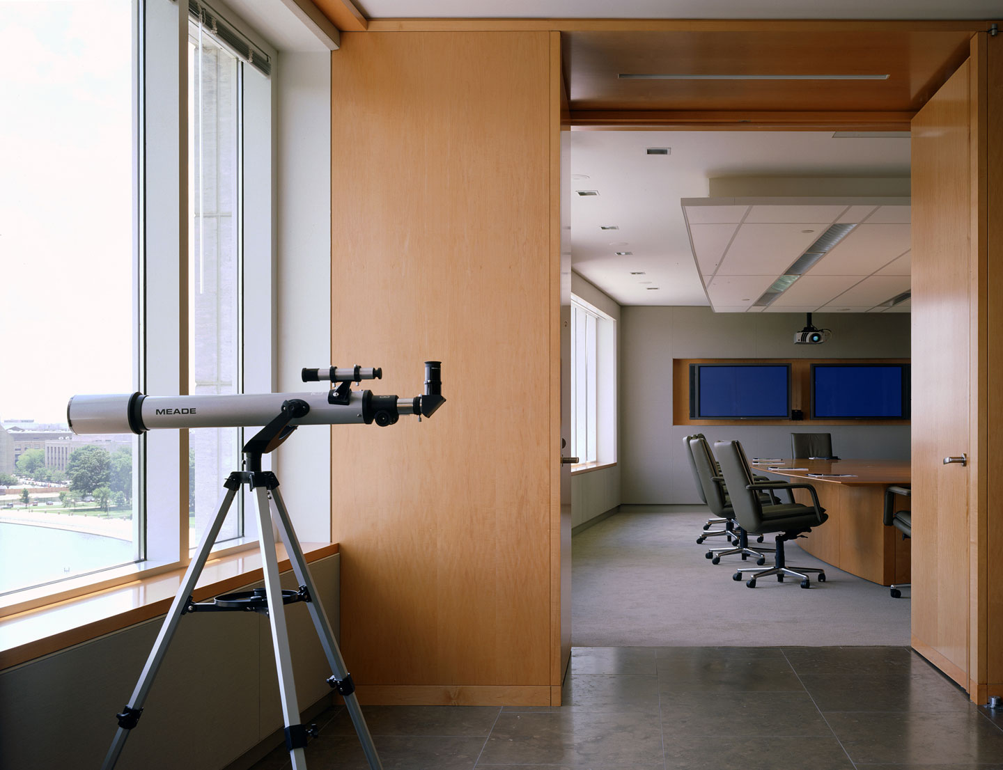 An Office in Washington DC © Catherine Tighe